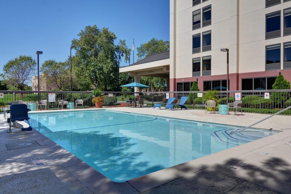 Hampton Inn Overland Park Extérieur photo