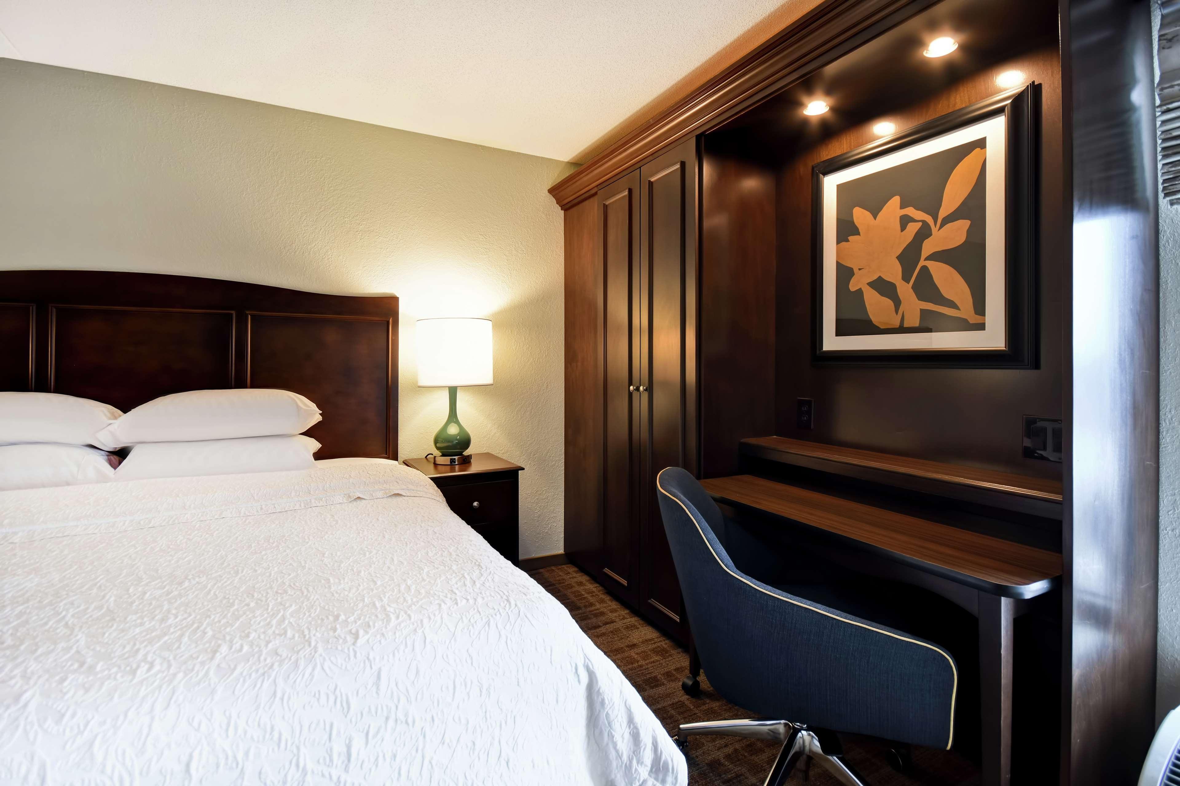 Hampton Inn Overland Park Extérieur photo