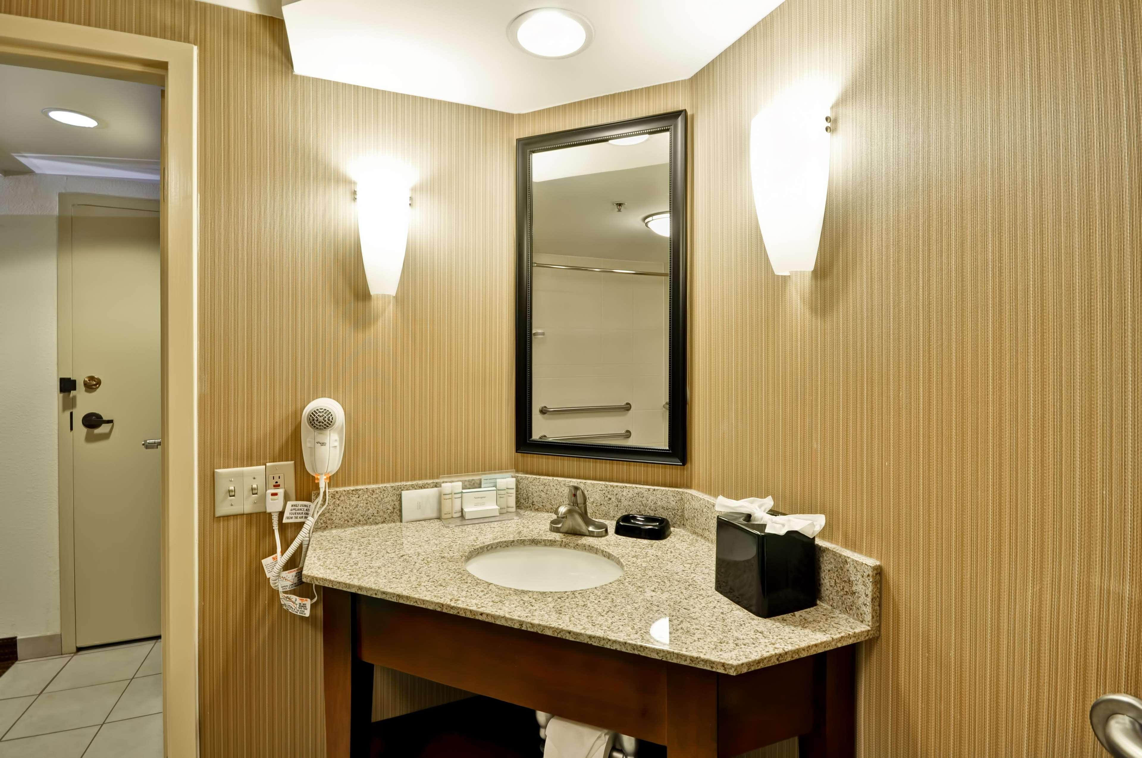 Hampton Inn Overland Park Extérieur photo