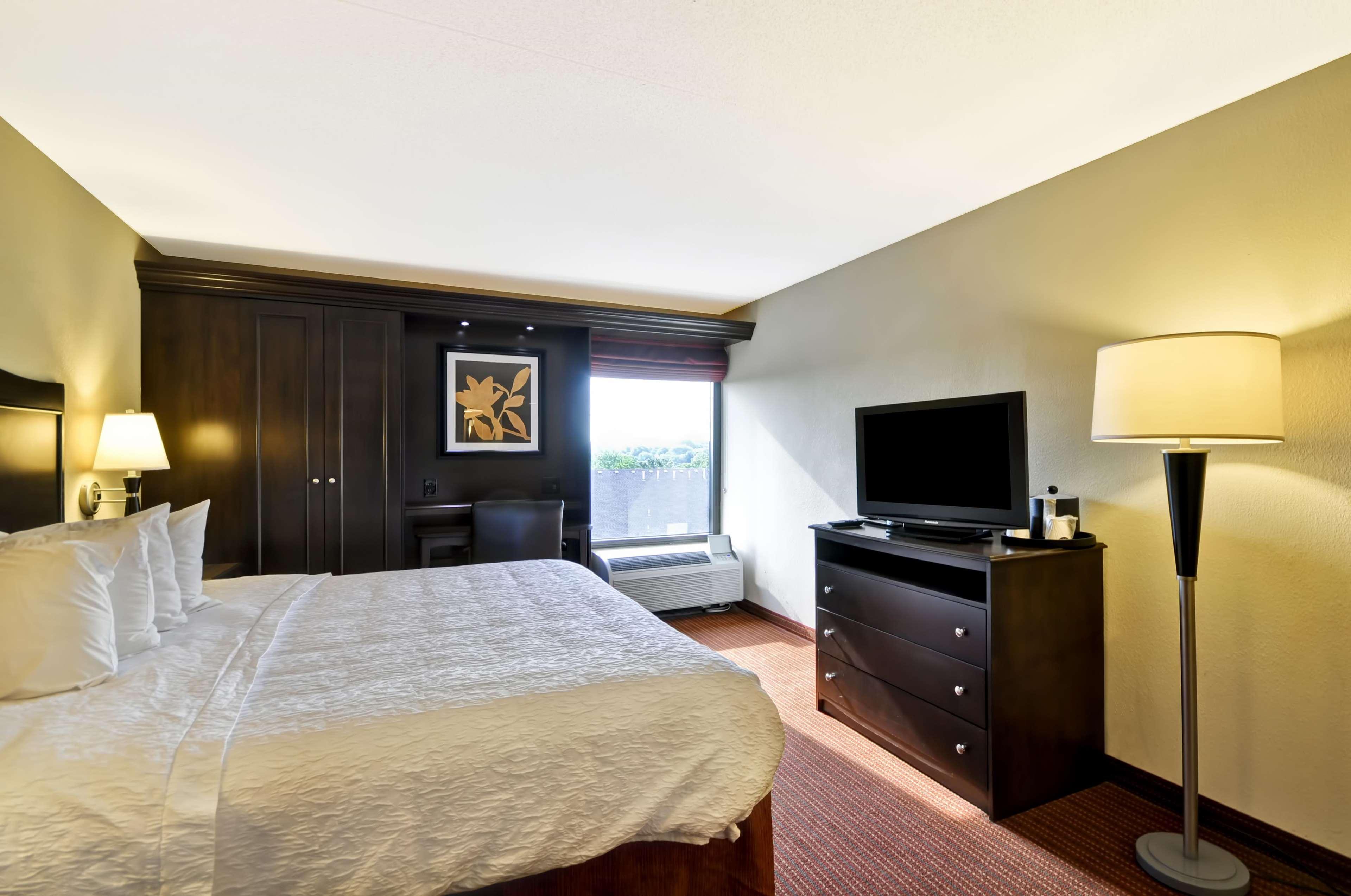 Hampton Inn Overland Park Extérieur photo